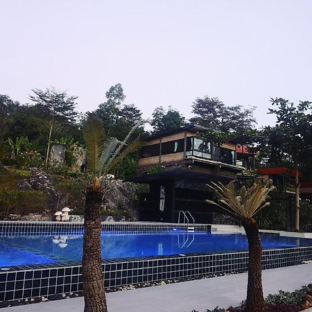 Keeree Loft Resort Thong Pha Phum Ngoại thất bức ảnh