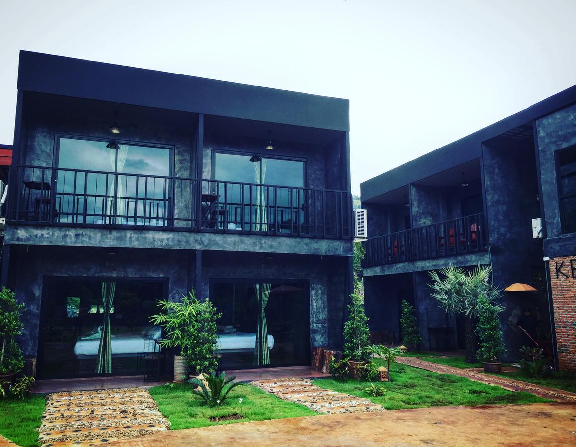Keeree Loft Resort Thong Pha Phum Ngoại thất bức ảnh